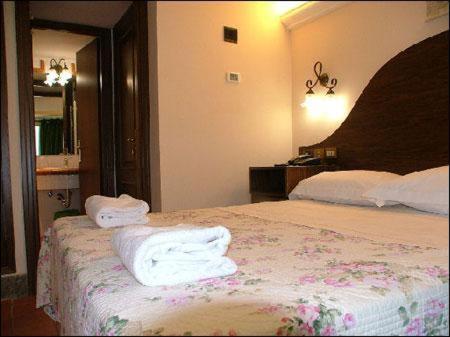 Habitación Doble con baño privado