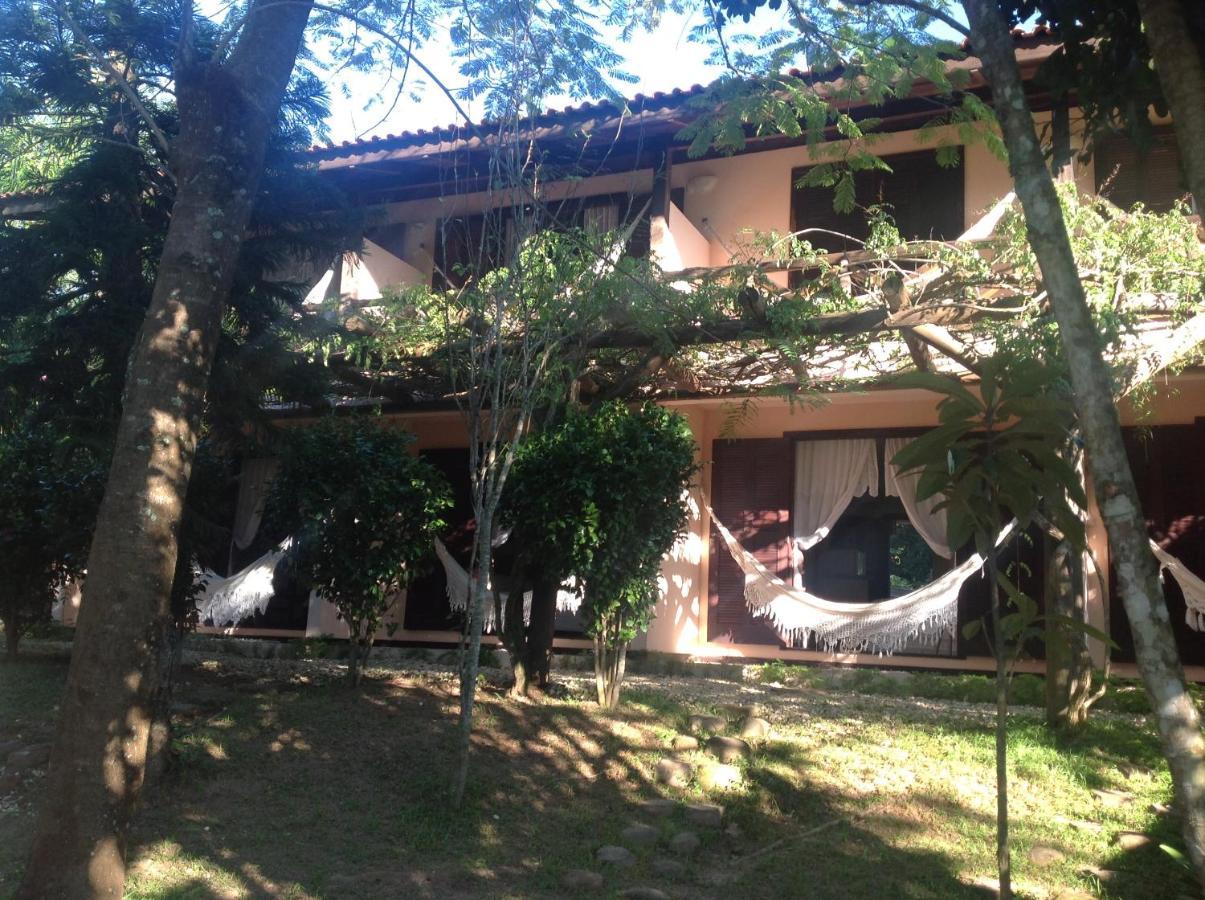 Habitación Doble con balcón y vistas al jardín