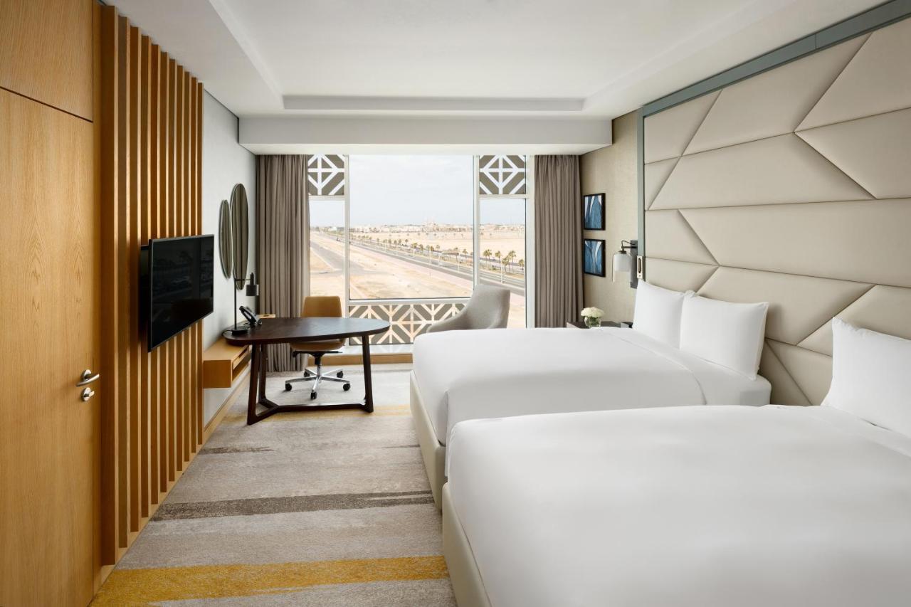 Standard Queen Room with Two Queen Beds - Top Floor
