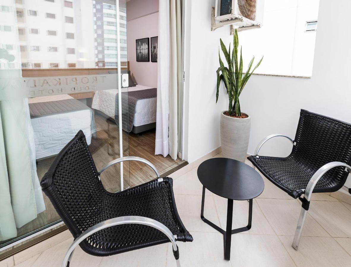 Habitación Triple con balcón