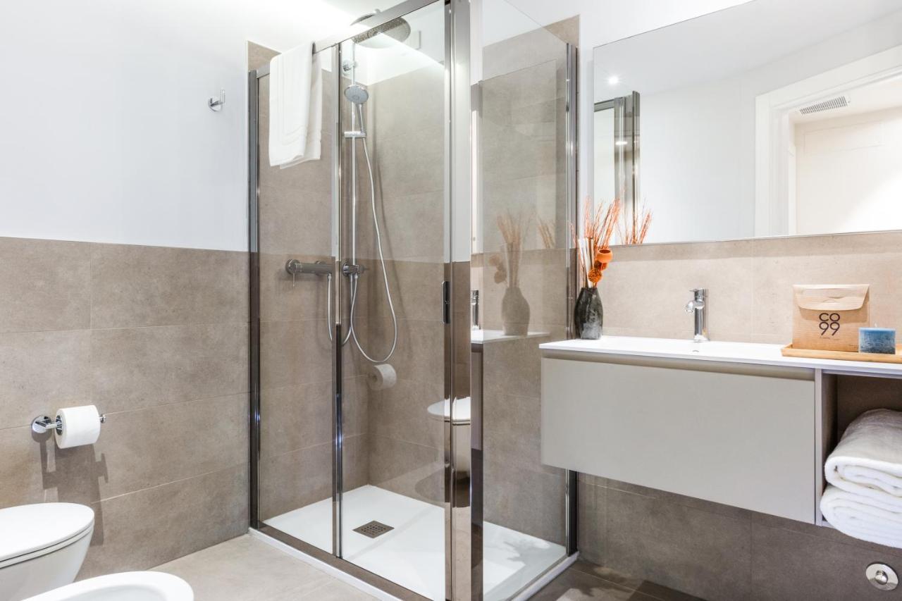 Standard Studio,1185640864:JPEG