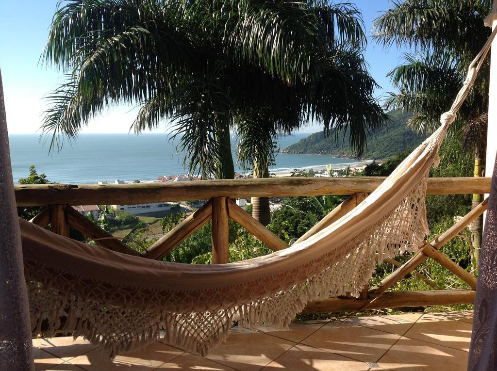 Habitación Doble Deluxe con balcón y vistas al mar