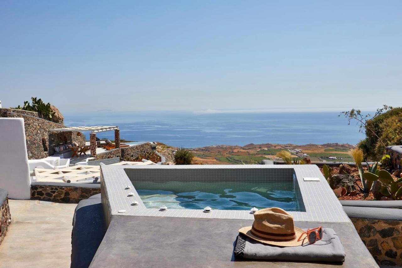 Superior Villa with Hot Tub,1256988559:JPEG