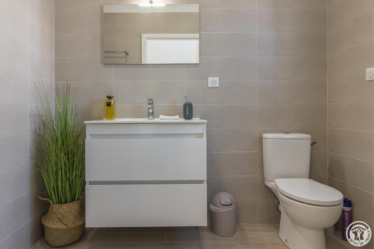 Double Room Private Bathroom 1,1265483701:JPEG
