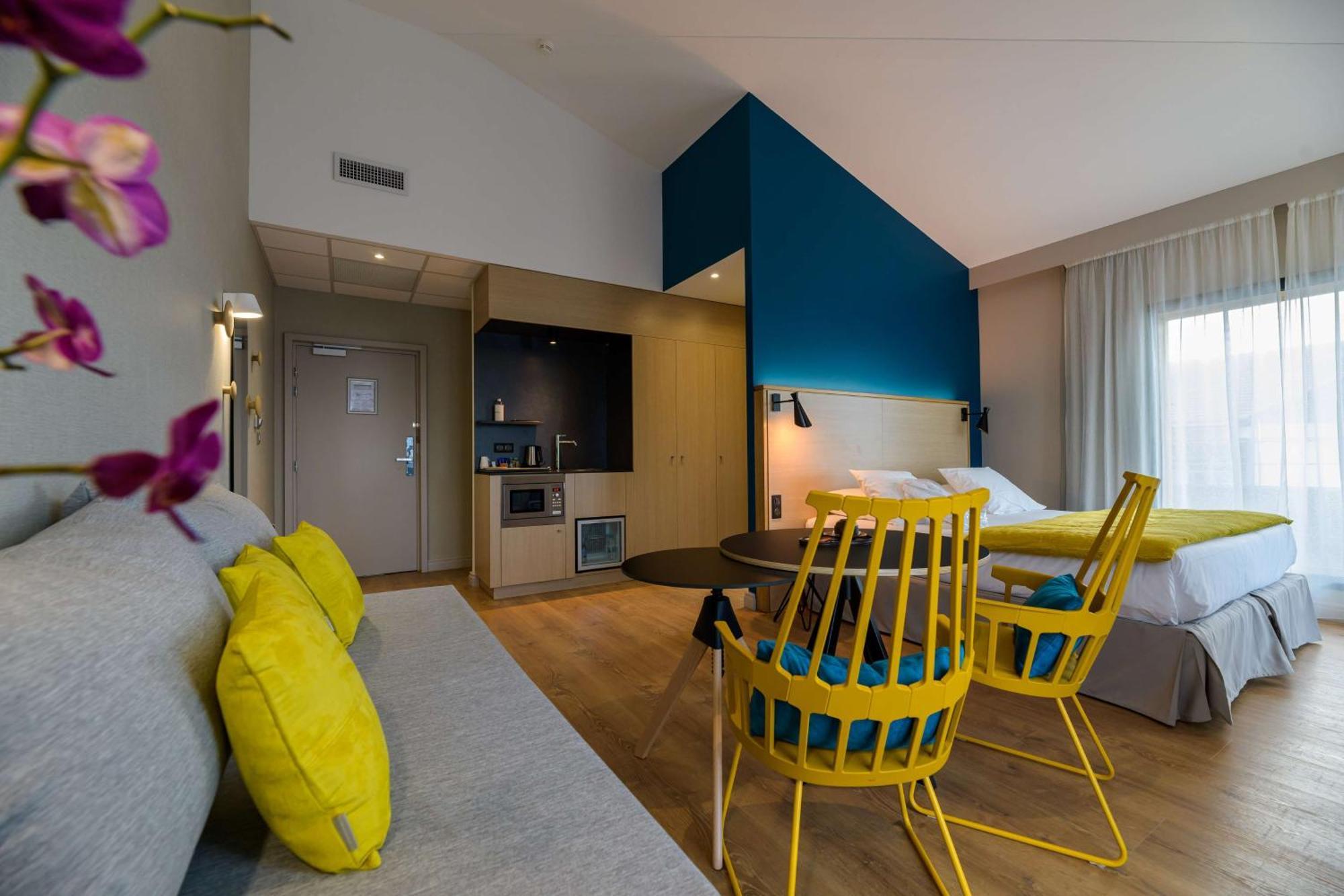 Studio met Kingsize Bed en Terras