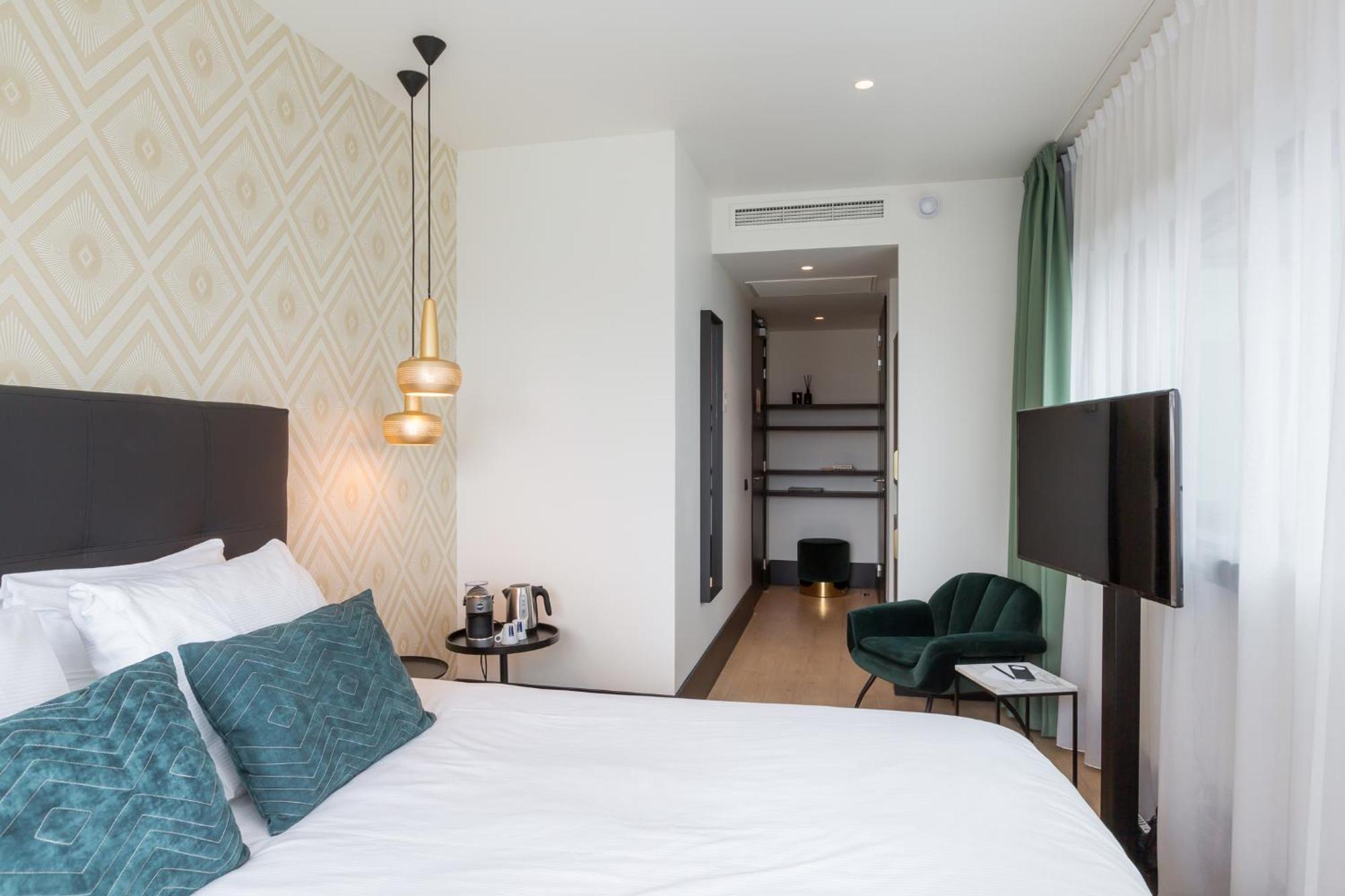 Quarto Duplo Standard