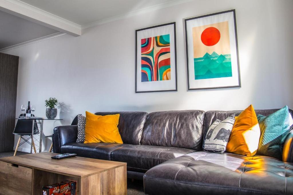 Deluxe Apartment,1325158003:JPEG