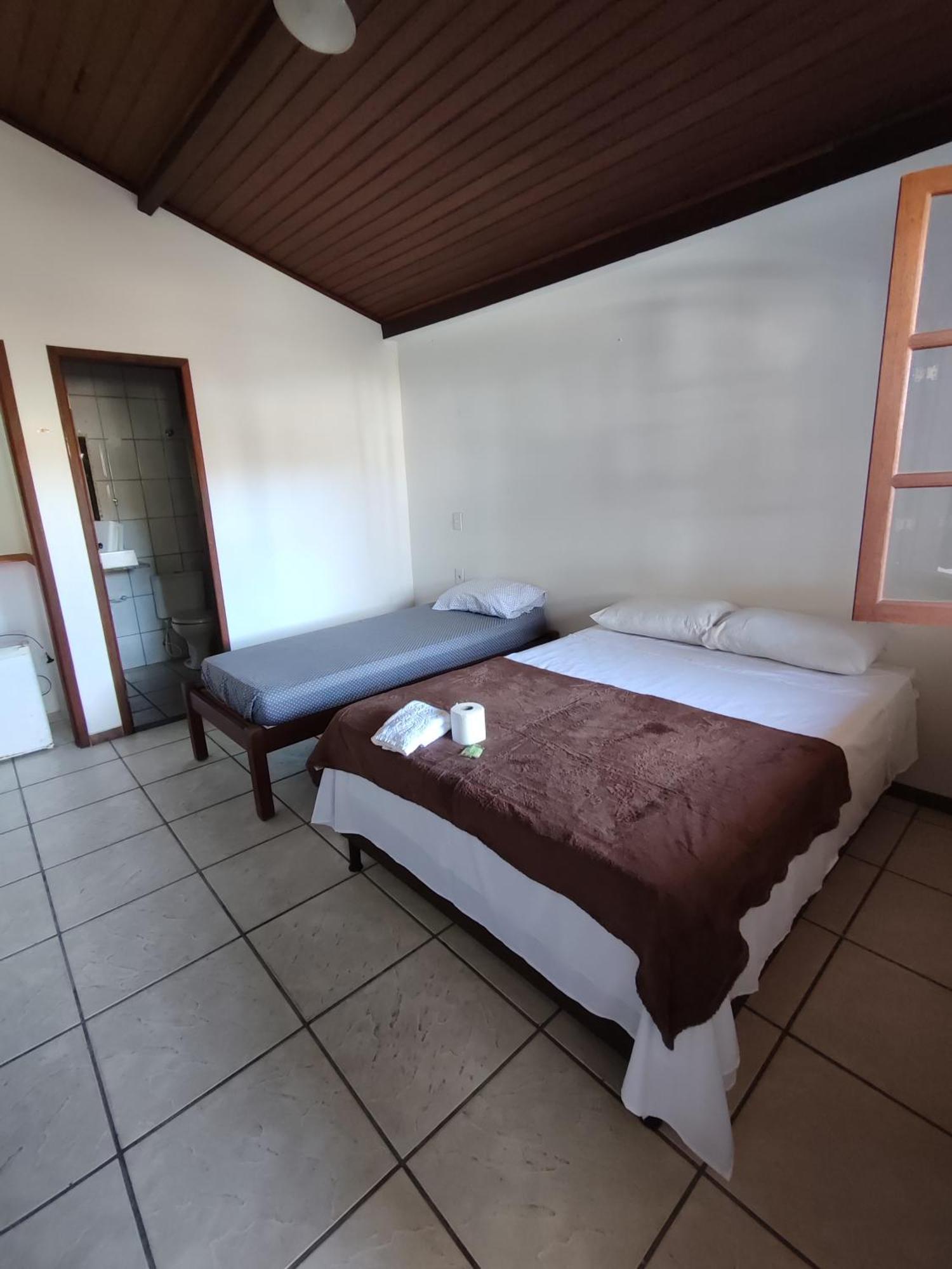 Quarto Triplo Standard