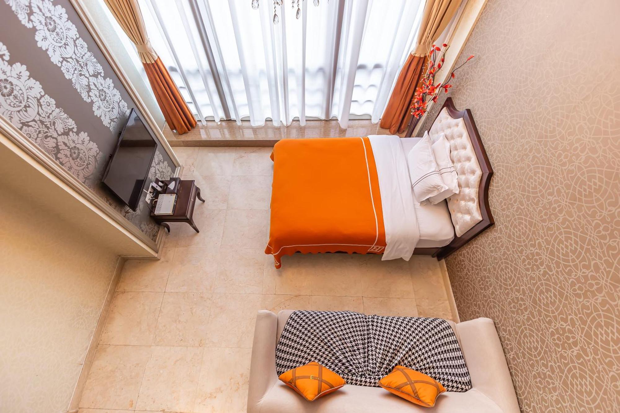 Executive Triple Room