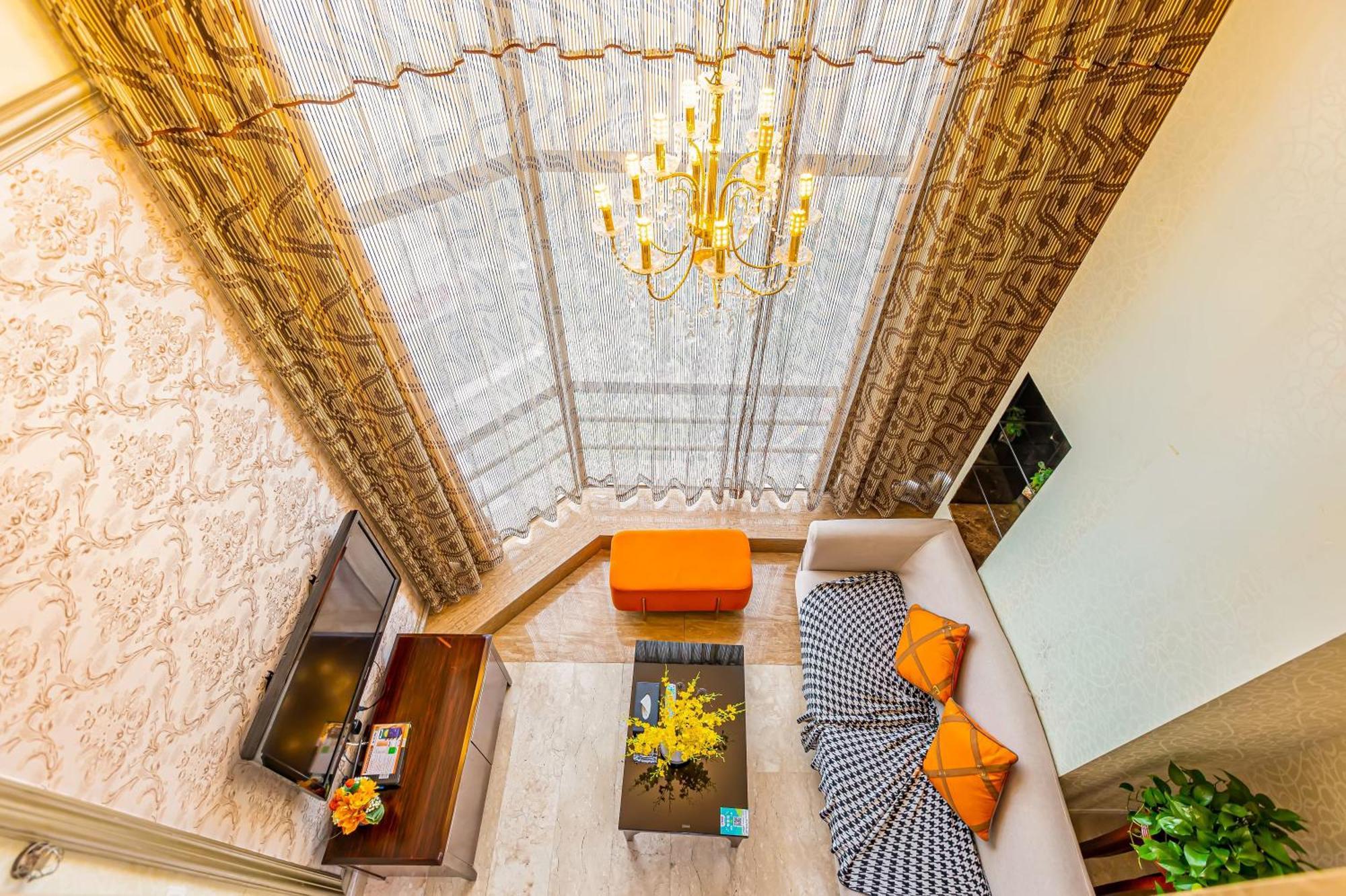 Two-Bedroom Suite