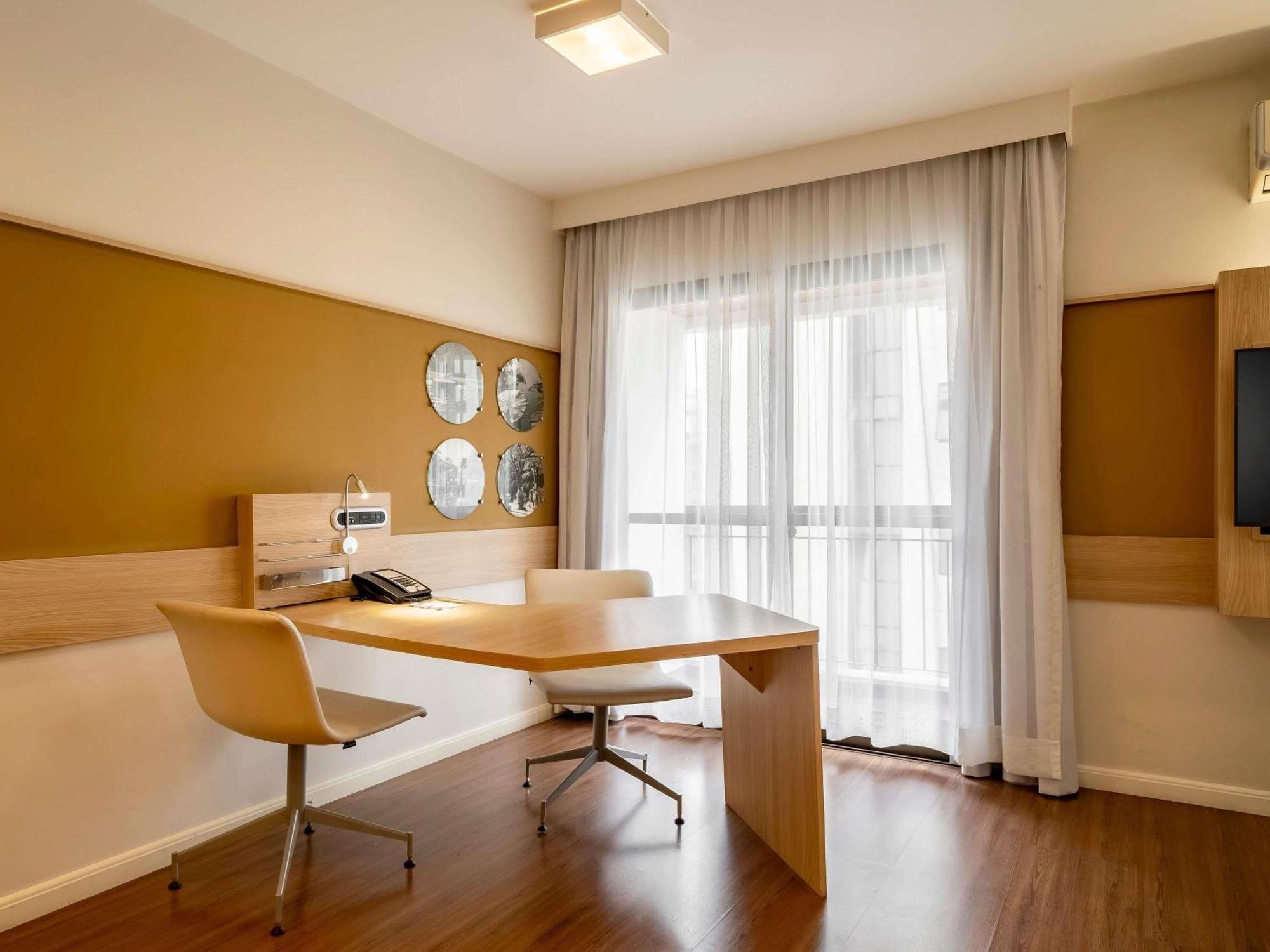 Appartement met 1 Slaapkamer met 1 Queensize bed en 1 Eenpersoonsbed
