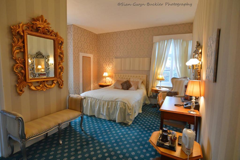 Superior Double or Twin Room,1019833063:JPEG