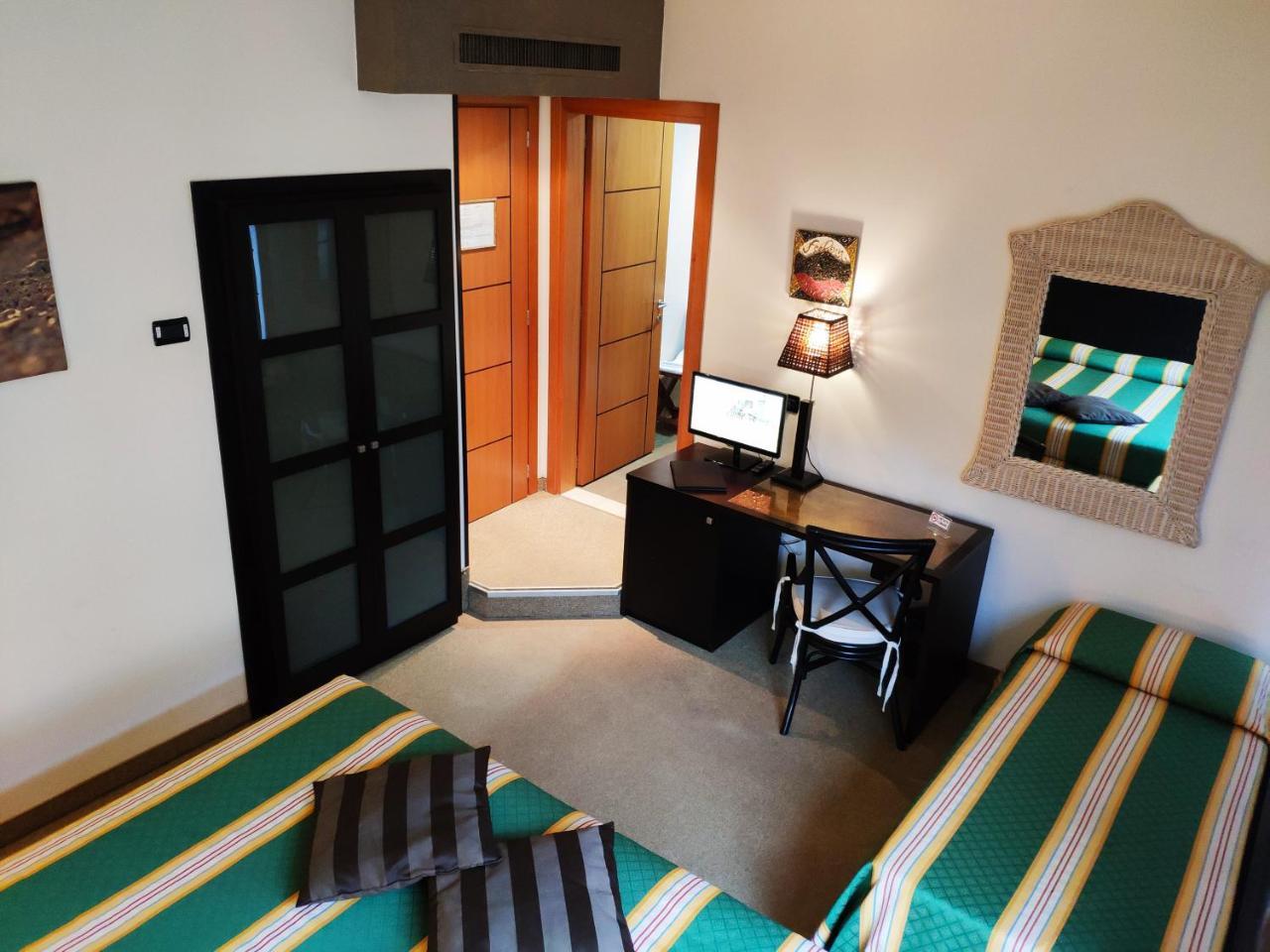 Habitación Triple con baño privado