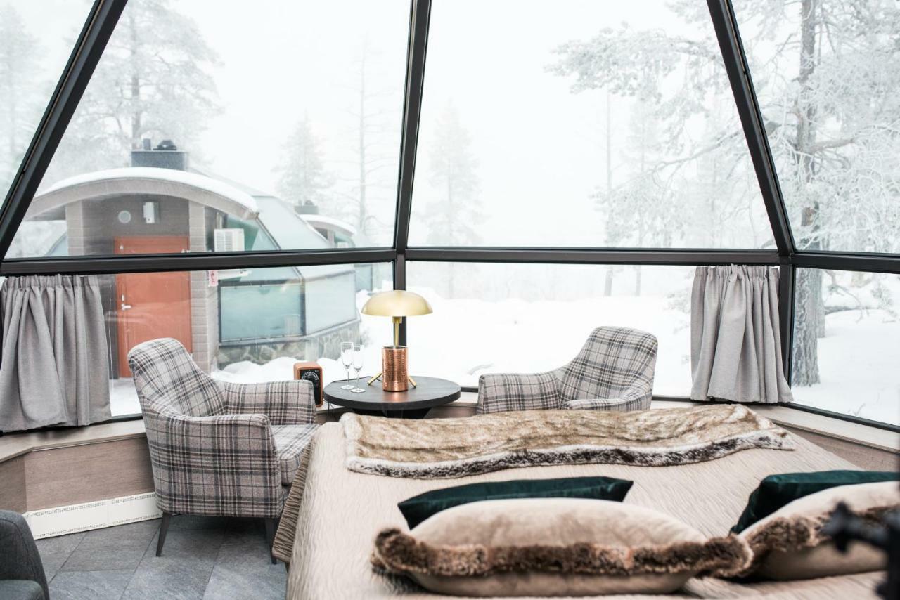 Superior Glass Igloo