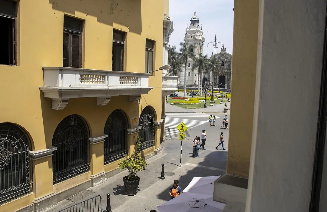 Plaza Mayor Lima-1
