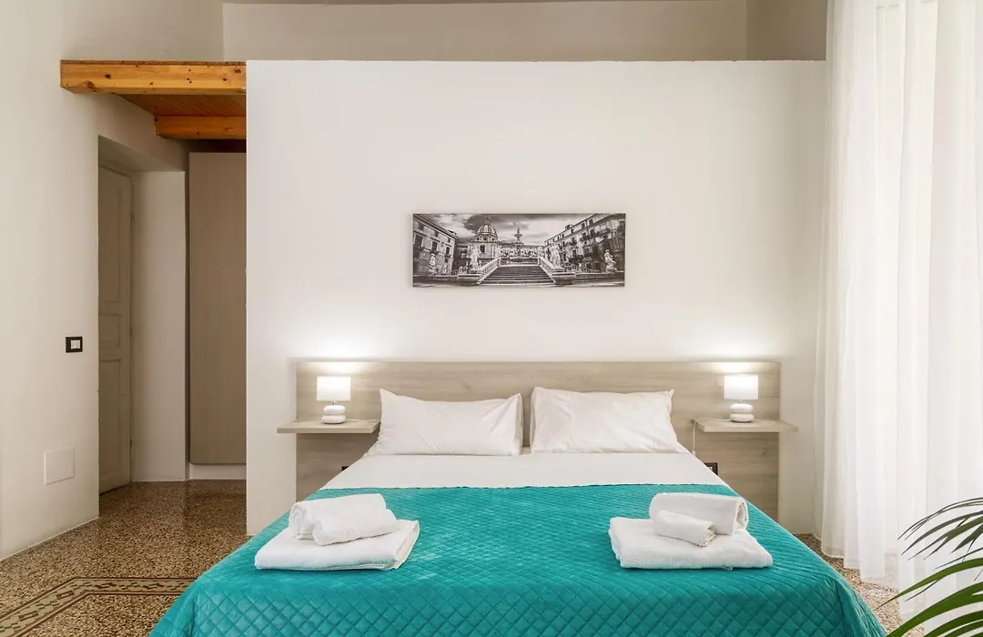Sicilian Rooms-1