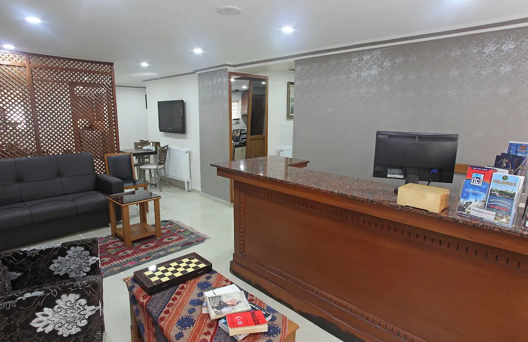 Hotel New House-1