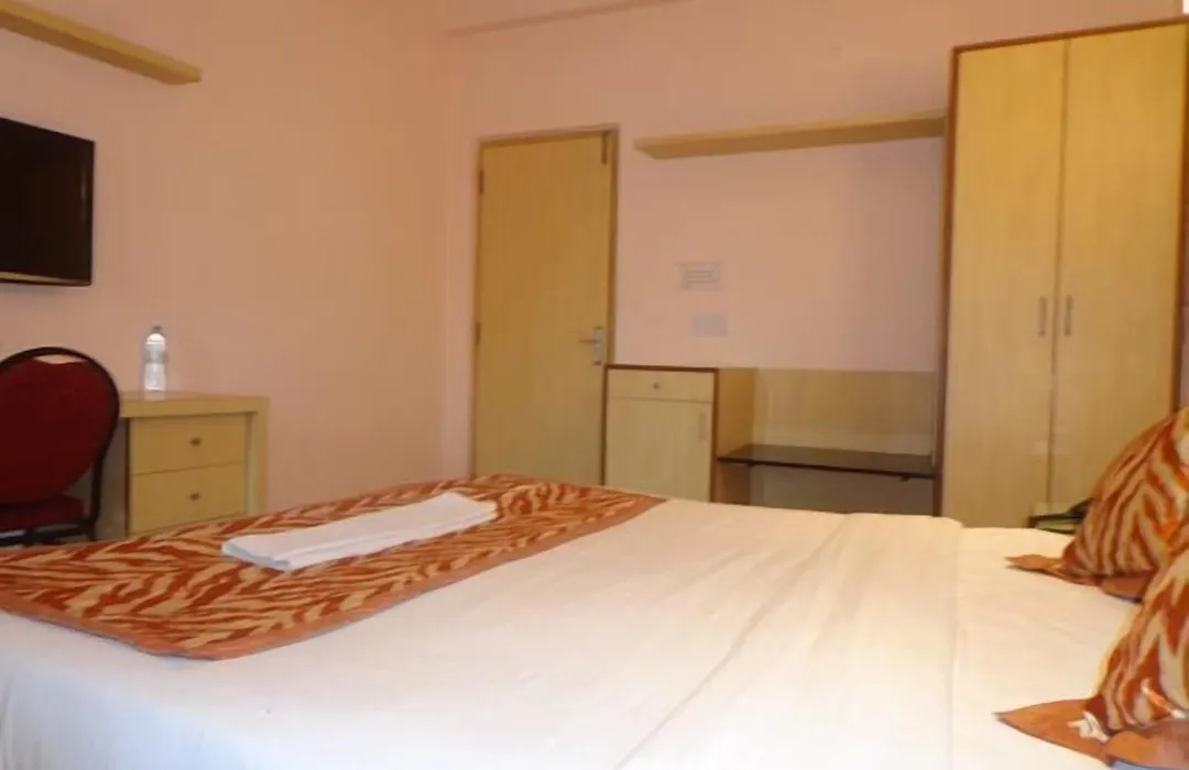 Halcyon Suites-1