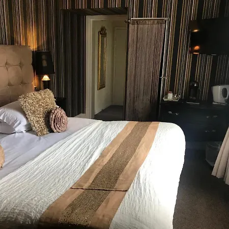 The Hotel Commodore-3