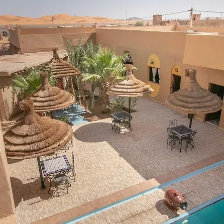 L'Homme Du Desert A Merzouga-2