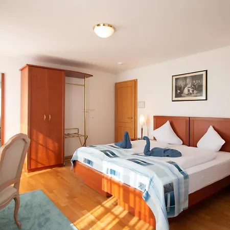 Hotel Schloss Romanshorn-2