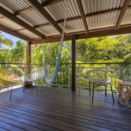 Dreamtime Belongil - House Opposite The Beach-2