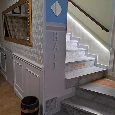 Bed & Breakfast - Day Use One-2