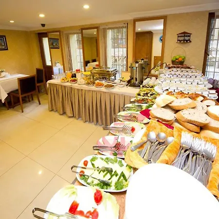 Hotel New House-2