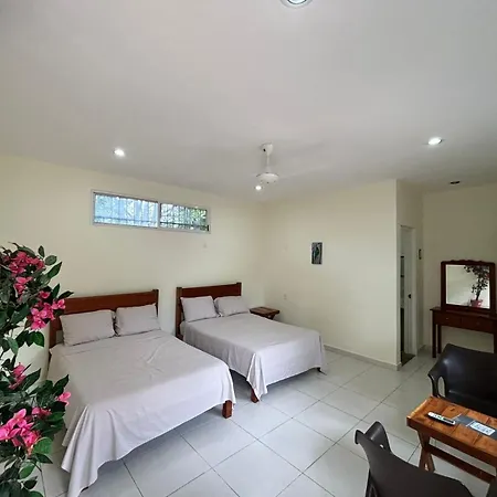 Casa Del Cenote-2