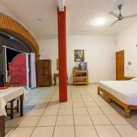 Traditional Sierra Leon Oceanfront Rooms - Adults Only-3