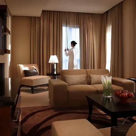 Shangri-La Hotel Apartments Qaryat Al Beri-2