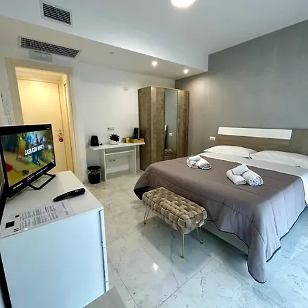 Aqua Marine B&B - Rooms And Apartments-2