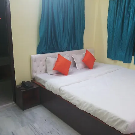 Staymaker Royal Residency-3