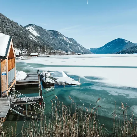 Regitnig - 4 Sterne Hotel Und Chalets-2