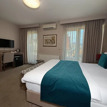 Hotel Vip-2