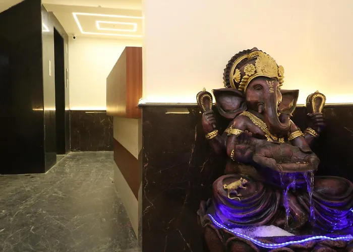 The Lake Hotel Kolkata
