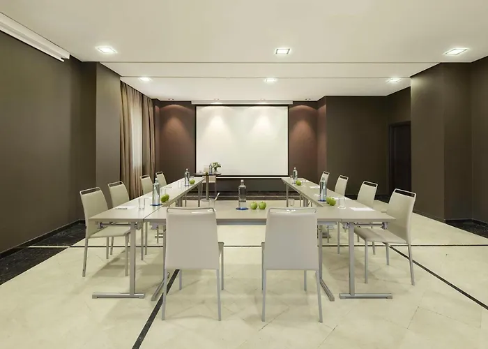 Hotel Nh Madrid Ribera Del Manzanares