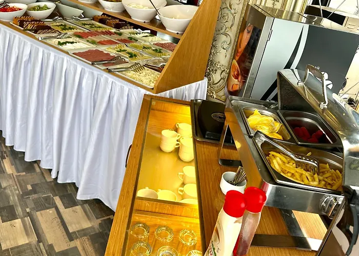 Golden Sand Hotel