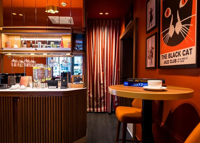 Hotel Montparnasse Saint Germain