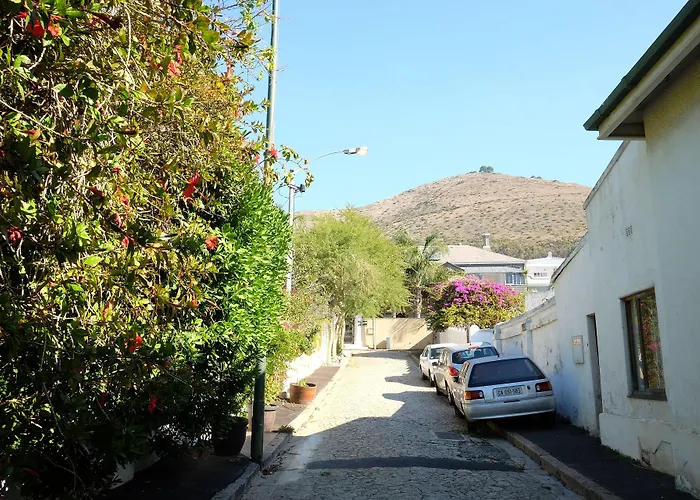 Jambo Guest House