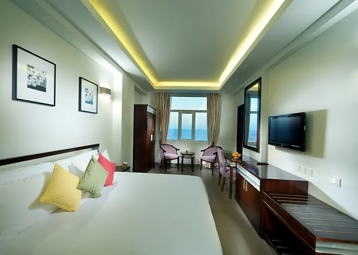 Al Hail Waves Hotel Managed By Centara Muscat