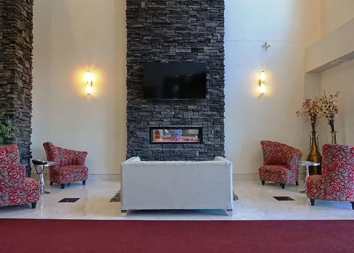 Ramada By Wyndham Moose Jaw