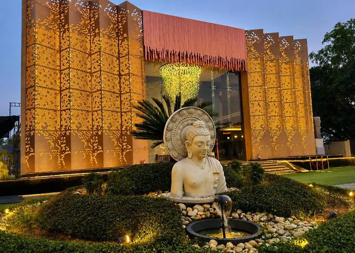 Bel-La Monde Hotel Nh8 At 6Km From Igi Airport Delhi