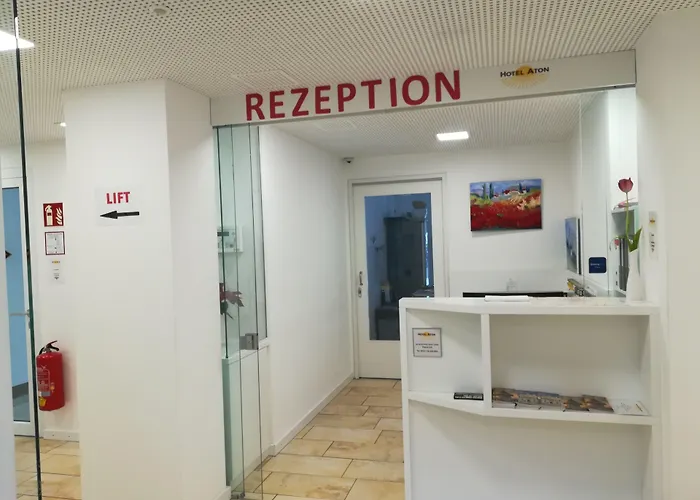Hotel Aton